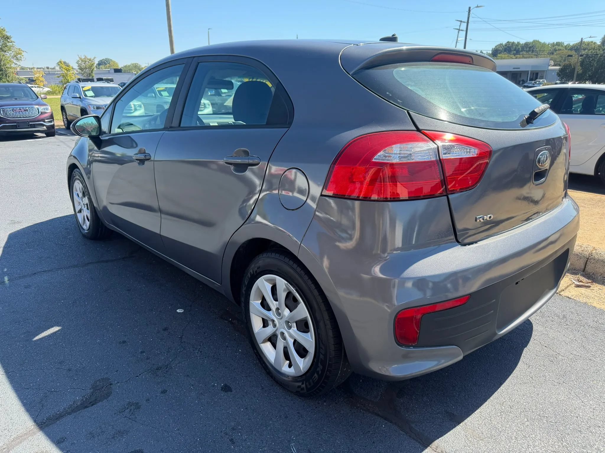 Used 2016 Kia Rio LX w/ Power Package FWD image 5
