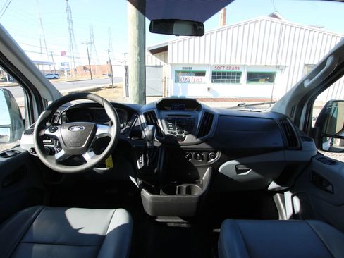 Used 2016 Ford Transit 350 XL image 13