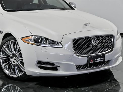 Used 2011 Jaguar XJ L Supercharged image 2