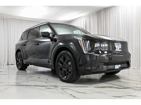 New 2026 Kia EV9 Land image 2