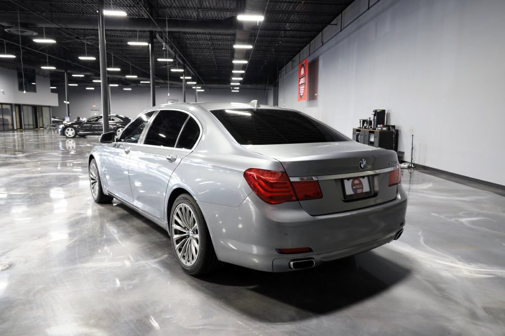 Used 2012 BMW 740Li RWD image 5