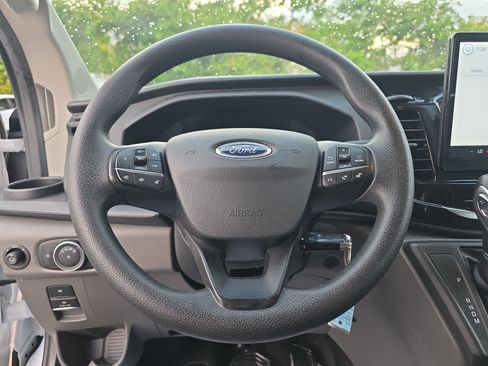 Used 2024 Ford Transit 350 XLT RWD image 28