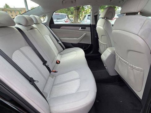 Used 2016 Hyundai Sonata SE FWD image 15