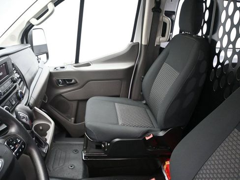 Used 2025 Ford Transit 250 Low Roof w/ Exterior Upgrade Package RWD image 5