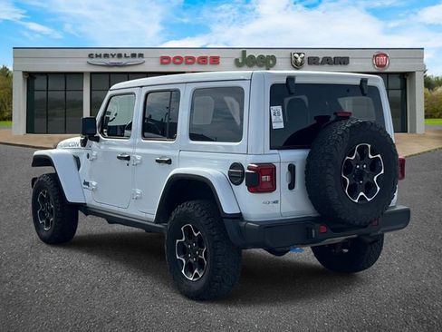 Used 2023 Jeep Wrangler Unlimited Rubicon 4xe w/ Cold Weather Group AWD/4WD image 5