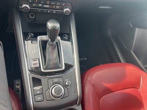 Used 2024 MAZDA CX-5 Carbon Edition image 13