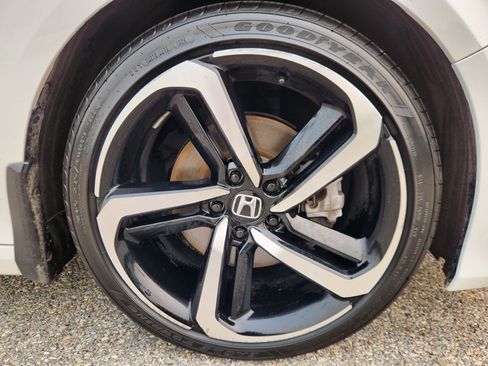 Used 2022 Honda Accord Sport image 19