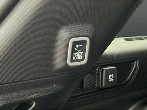 New 2026 Jeep Grand Cherokee Altitude AWD/4WD image 32