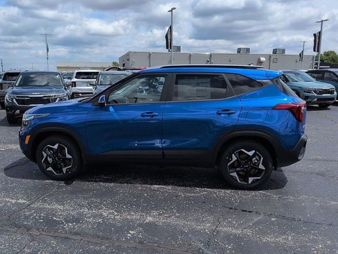 New 2026 Kia Seltos S AWD/4WD image 4