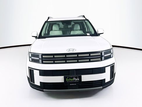 Used 2025 Hyundai Santa Fe SEL image 2