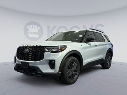 New 2026 Ford Explorer ST-Line w/ ST-Line Street Pack