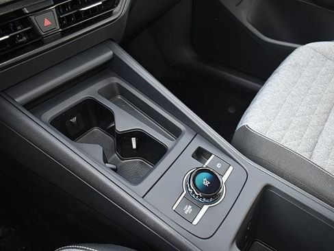 New 2026 Volkswagen Tiguan S AWD/4WD image 12