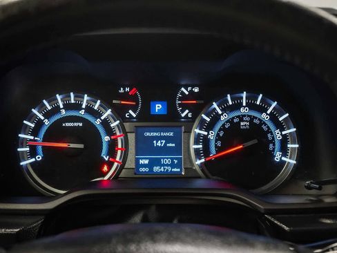 Used 2018 Toyota 4Runner TRD Off-Road Premium image 25