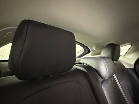 Certified 2020 Jaguar E-PACE image 29