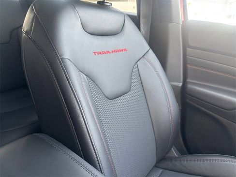 New 2026 Jeep Compass Trailhawk image 22