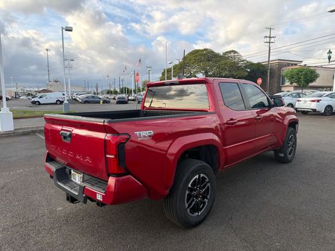 Used 2024 Toyota Tacoma TRD Sport image 4