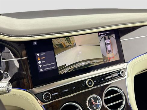 Used 2022 Bentley Continental GT AWD/4WD image 21