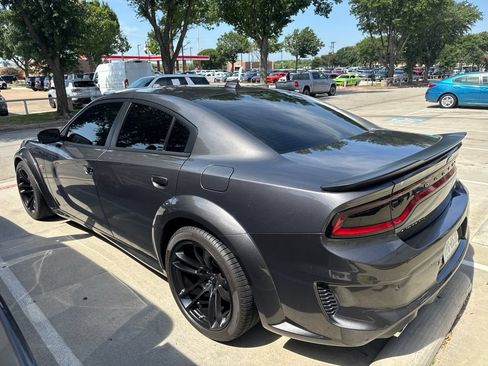 Used 2023 Dodge Charger Scat Pack RWD image 3