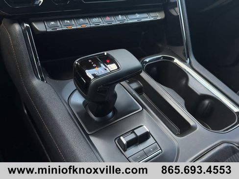 Used 2023 GMC Sierra 1500 AT4 w/ Technology Package AWD/4WD image 29