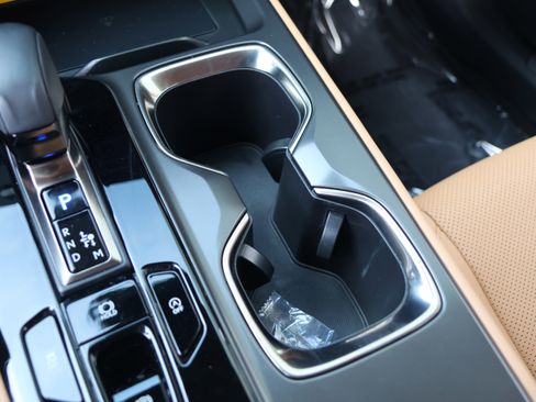 Certified 2025 Lexus NX 250 FWD w/ Towing Package (2000 Lbs) image 33