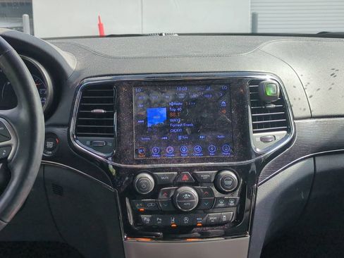 Used 2019 Jeep Grand Cherokee High Altitude AWD/4WD image 20