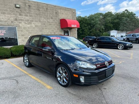 Used 2014 Volkswagen GTI Driver's Edition FWD image 3