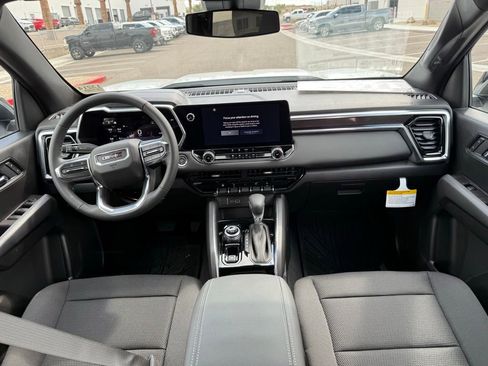 New 2026 GMC Canyon Elevation image 15