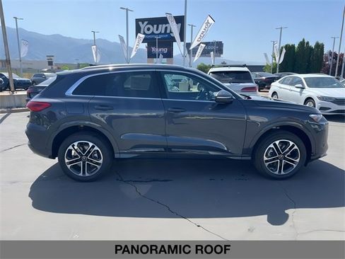 New 2025 Audi Q5 Premium Plus image 4