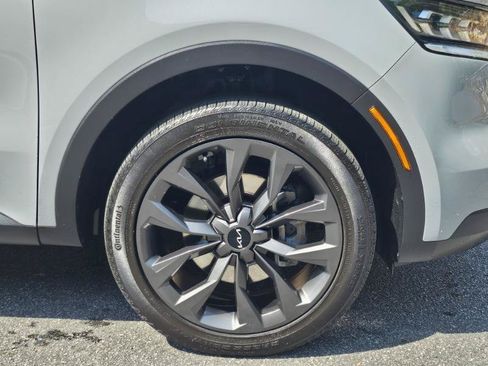 Used 2023 Kia Sorento SX Prestige AWD/4WD image 16