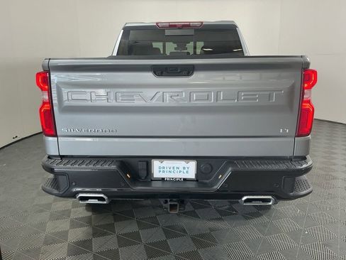 Used 2024 Chevrolet Silverado 1500 LT Trail Boss w/ Convenience Package II image 6