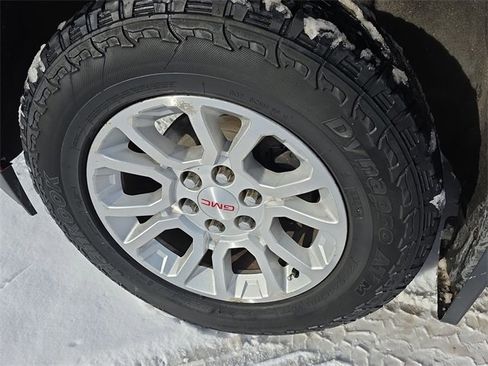 Used 2015 GMC Yukon XL SLE w/ Convenience Package image 10