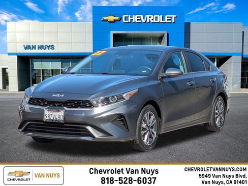 Used 2022 Kia Forte LXS image 1