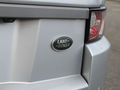 Used 2015 Land Rover Range Rover Evoque Pure Plus image 50