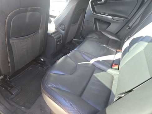 Used 2012 Volvo XC60 T6 image 20