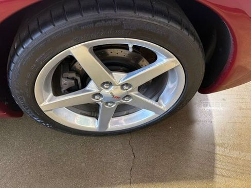Used 2006 Chevrolet Corvette Convertible w/ Preferred Equipment Group RWD image 60