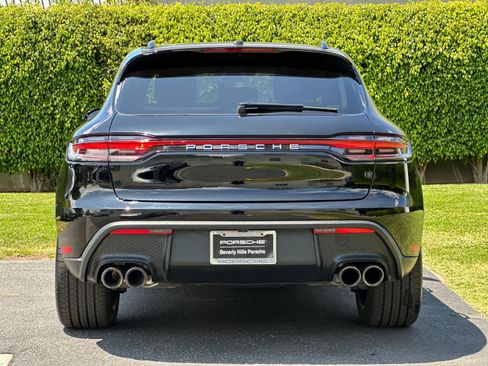 Certified 2026 Porsche Macan AWD/4WD image 7