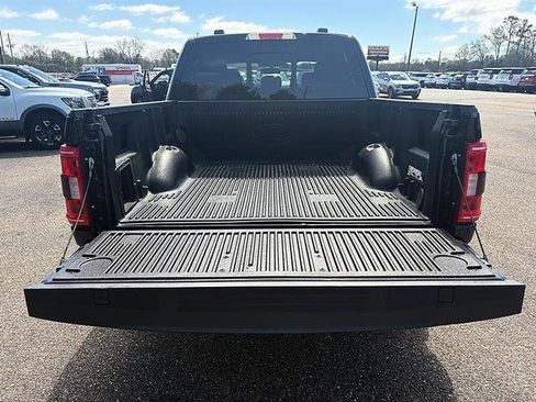Used 2022 Ford F150 XLT w/ Equipment Group 302A High image 14
