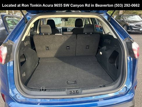 Used 2023 Ford Edge SE image 14