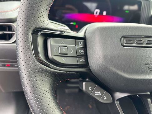 Used 2025 Dodge Charger R/T w/ Sun & Sound Package image 13