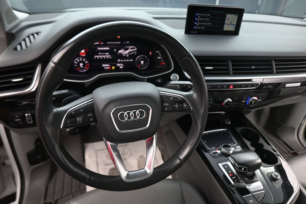 Used 2019 Audi Q7 3.0T Premium Plus AWD/4WD image 40