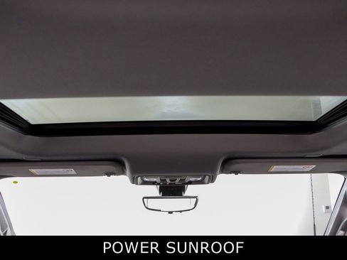 Used 2021 GMC Sierra 2500 Denali w/ Denali Ultimate Package image 24