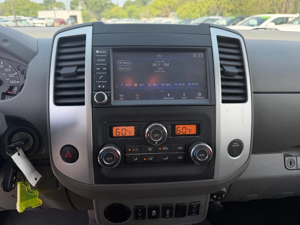 Used 2019 Nissan Frontier SV w/ Value Truck Package RWD image 17