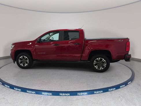 Used 2022 Chevrolet Colorado Z71 AWD/4WD image 9