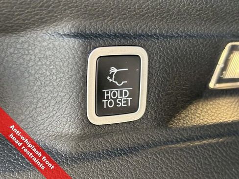 New 2025 Jeep Grand Cherokee L Altitude image 40