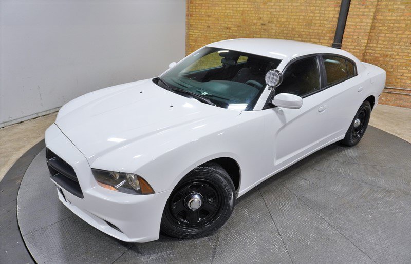 Used 2014 Dodge Charger Police RWD image 2