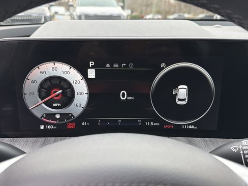 Used 2024 Kia Telluride SX image 28