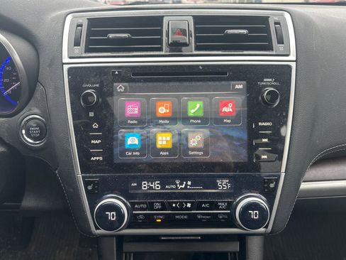 Used 2018 Subaru Outback 2.5i Limited image 8