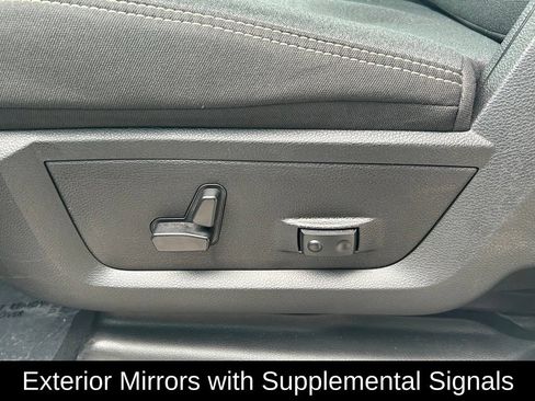 Certified 2026 RAM 2500 Big Horn AWD/4WD image 17