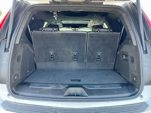 Used 2024 Cadillac Escalade V AWD/4WD image 32