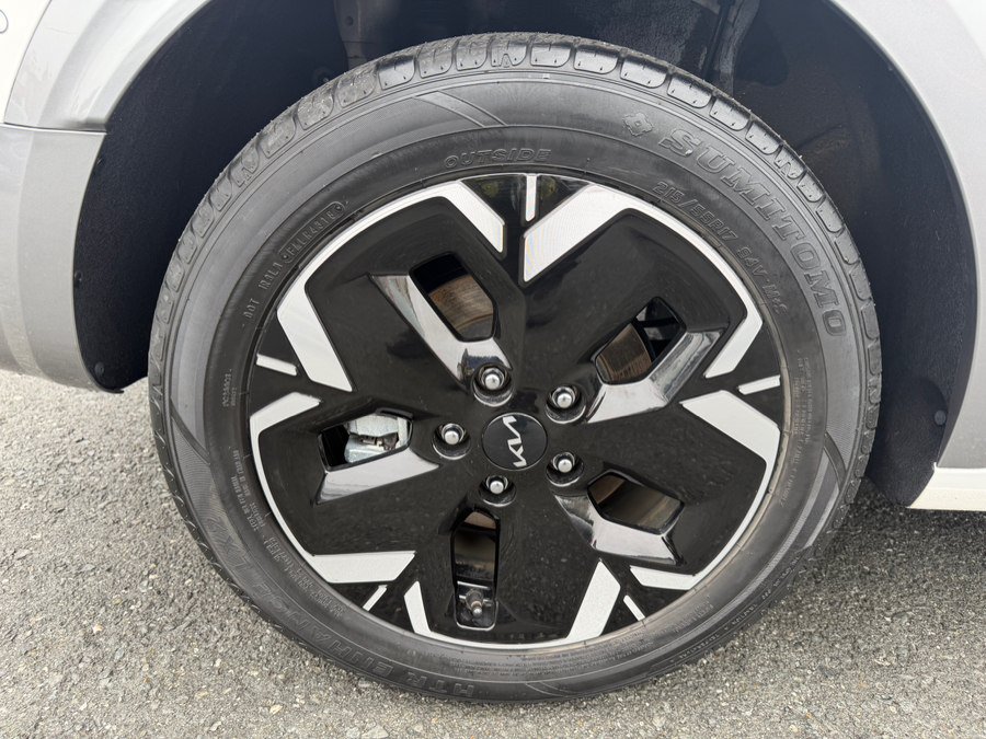Used 2023 Kia Niro Wave w/ Wave Preserve Package FWD image 53